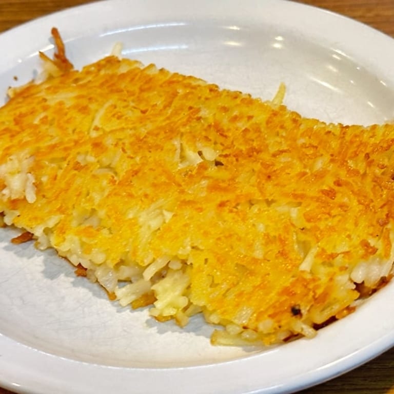 Golden Hash Browns: A Breakfast Favorite